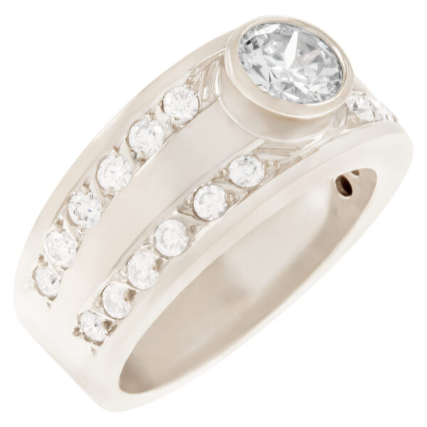 Gents diamond ring in 18k white gold. 0.75 carat center diamond (K-L, SI1)