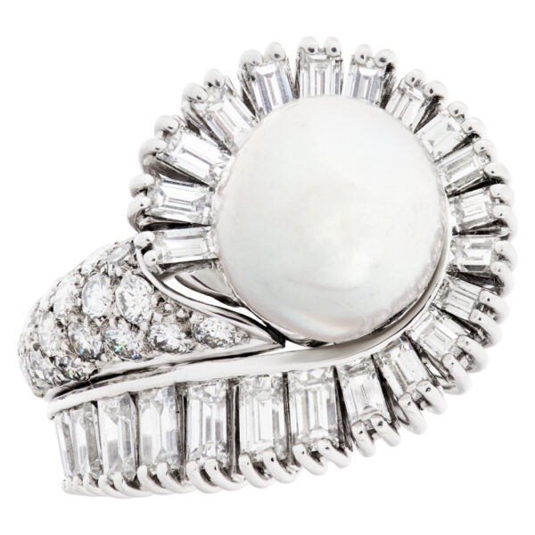 Silver pearl ring set in platinum. 2.00 carats in round and baguette diamonds