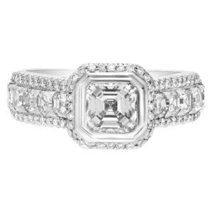 Diamond ring in 18k white gold. 1.05ct diamond (J-K color, VS1 clarity). Size 5