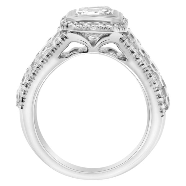 Diamond ring in 18k white gold. 1.05ct diamond (J-K color, VS1 clarity). Size 5