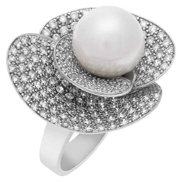 Pearl ring with pave diamond petals in 18k white gold. 2.00 carats in diamonds