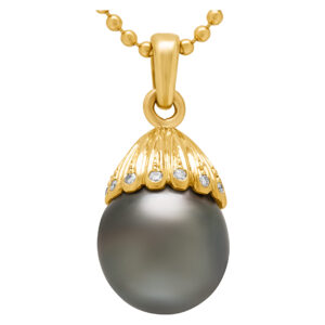 South Sea Pearl necklace in 18k with 14.5mm pearl in 18k chain