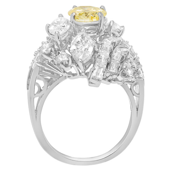 GIA certified Cocktail platinum ring w/ center yellow diamond 1.06cts (Light Yellow Fancy, SI1) ring in platinum