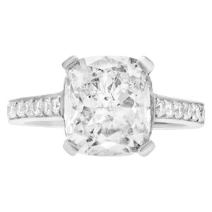 GIA certified diamond ring  - 3.60 cts  (G color, I3 clarity).