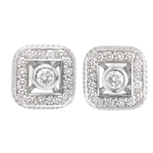 Diamond earrings in 18k white gold. 0.50 carats in diamonds (I color, SI clarity)