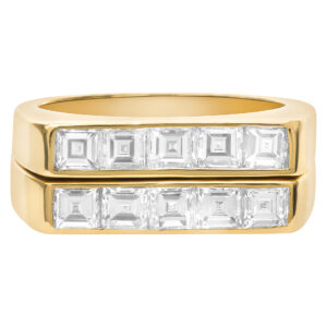 Diamond and 18k yellow gold ring. 1.00 carat in white clean diamond. Size 5.75.