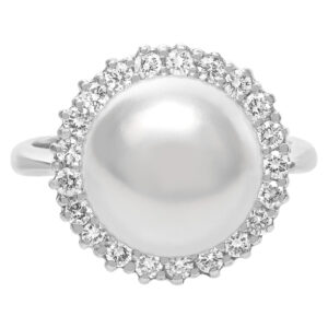 South Sea pearl & diamond ring. 11.6mm pearl, 0.52cts in diamond. Size 6.5