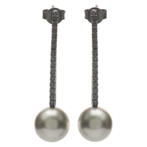 Tahitian 10mm pearl earrings with 0.32 cts in black diamonds