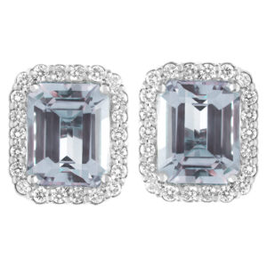 Aquamarine earrings with 0.66 cts in diamonds