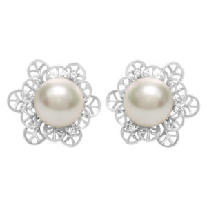 South Sea pearls earrings in 18k with diamond accents