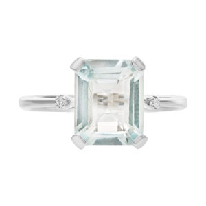 Aquamarine ring in 18k white gold with diamond accents. Size 7.5