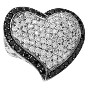 White diamond heart ring with black diamonds all around in 18k white gold. 3.00 carats