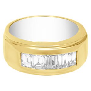 Diamond band in 14k yellow or white gold. 0.50 carats in diamonds, Size 9