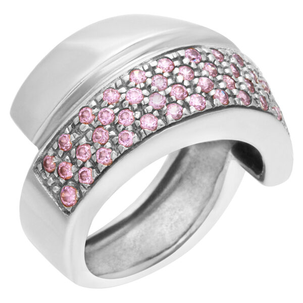 Pink sapphire ring in 18k white gold. Size 5.75