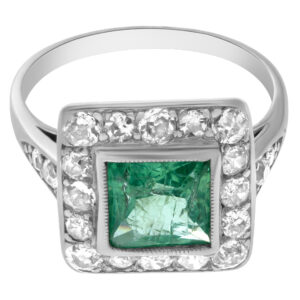 Platinum Art Deco ring with diamonds and peridot stone. Size 6