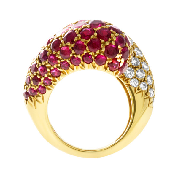 Bypass ruby & diamond ring in 18k yellow gold. 2.5cts in diamonds, 3.00cts rubies. Size 3