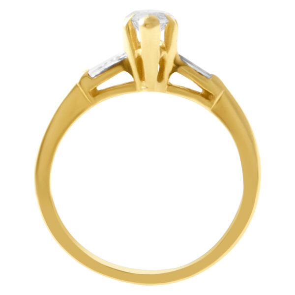 Marquise & baguette diamond ring set in 14k yellow gold. 0.90 carats. Size 5