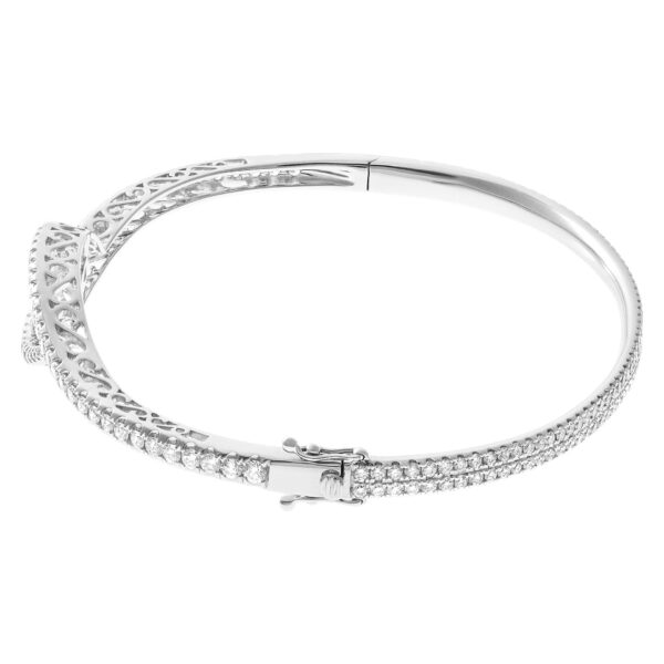 Dancing Diamond Eternity Band and Ring bangle in 18k white gold with 3.14cts in diamonds