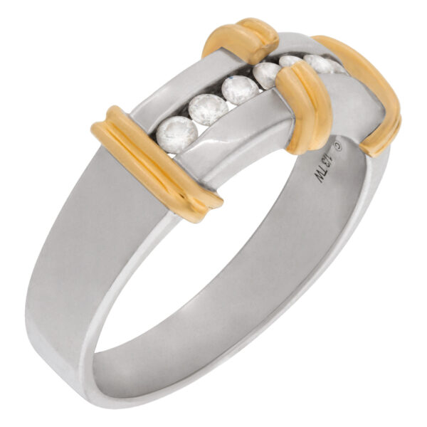 Mens diamond ring in 14k white and yellow gold w/ approx. 0.30 cts in diamonds