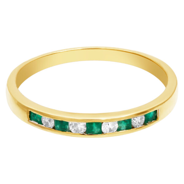 Emerald and diamond band in 18k gold