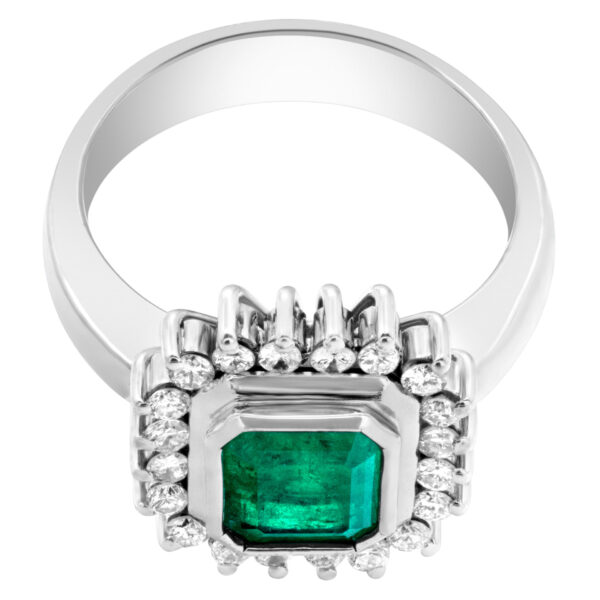 Emerald and diamond ring