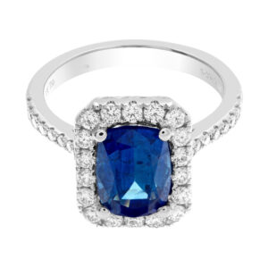 Incredible 3.08 carat sapphire ring with 0.56 carat G color, VS clarity in 18k white gold