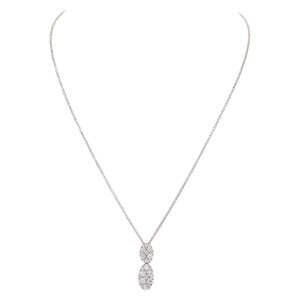 18k white gold necklace with diamond pendant with 1.50 carats in diamonds