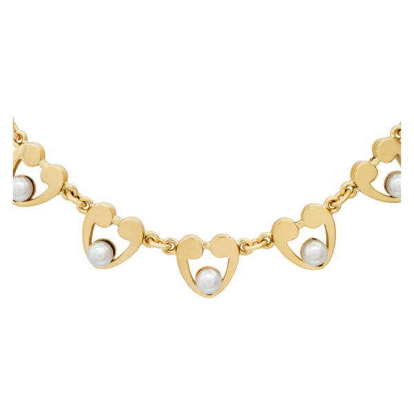 Pearl necklace in 14k yellow gold