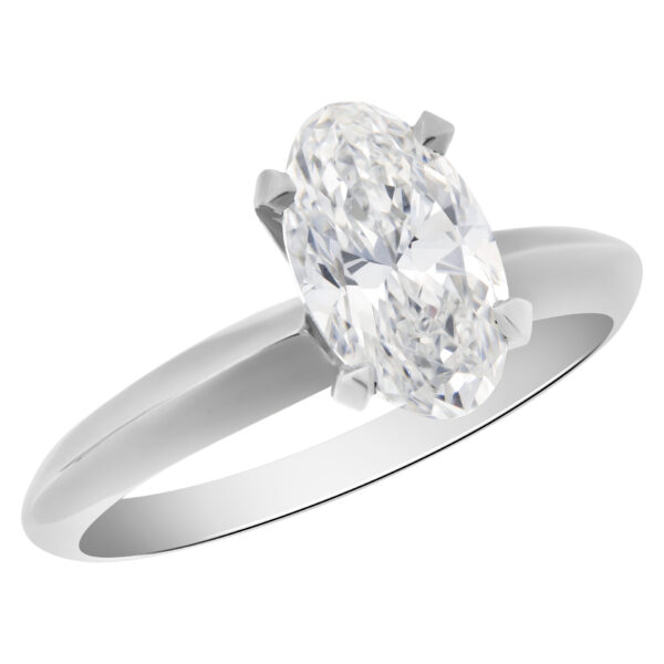 GIA certified oval brilliant cut diamond 1.52 carat (F color, VVS2 clarity) ring