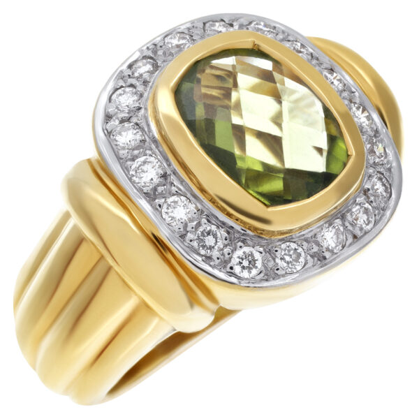 Diamond Ring with center Peridot stone in 18k yellow gold approx. 072 Carats in Diamonds