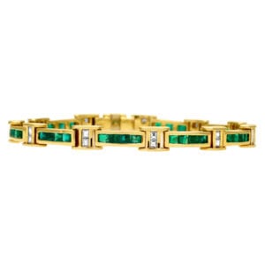 Emerald and diamond bracelet in 18k yellow gold