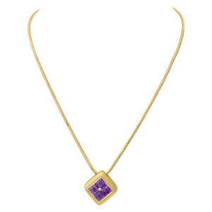 Amethyst pendant necklace in 18k