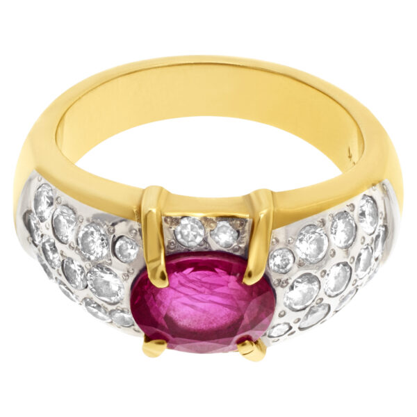 Ladies 2ct pink sapphire ring with diamond accents in 18k gold