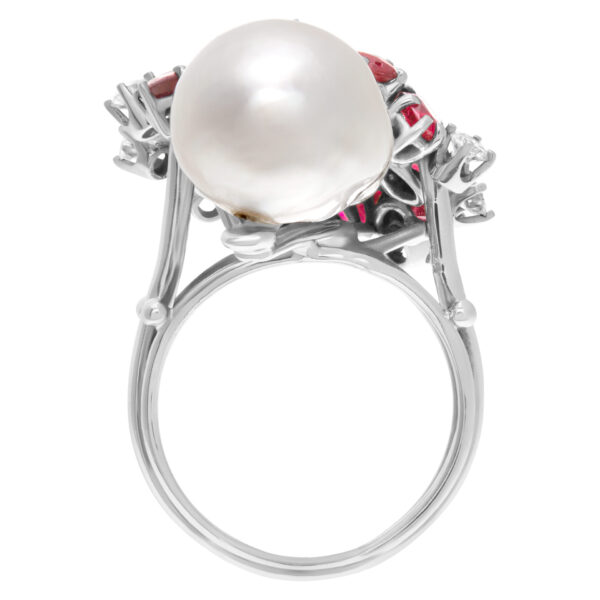 Baroque style South Sea pearl (12.9 x 15.6mm) ring with multi cut rubies & round diamond accets