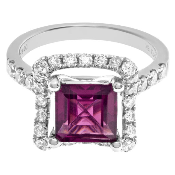 Pink sapphire (2.07cts) diamond ring in 18k white golf