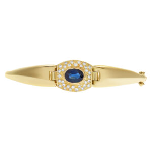 Bracelet with deep blue sapphire and diamond accents in 18k yellow gold