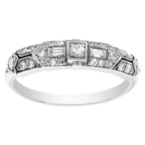 Art Deco platinum diamond ring