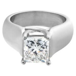 GIA certified rectangular modified brilliant cut diamond 2.66 carat (G Color SI2 Clarity) ring