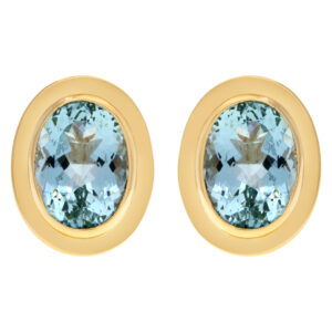 Light blue topaz earings in 14k