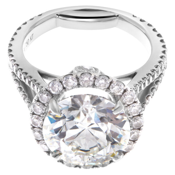 GIA certified diamond ring 4.39 carat (K color, VVS2 clarity) set in 18k white gold setting