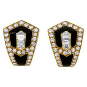 Black onyx and diamond earrings in 18k