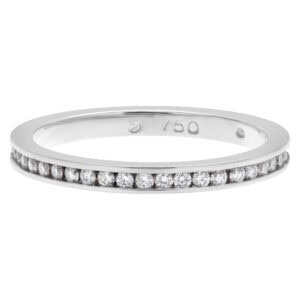 Diamond band in 18k white gold