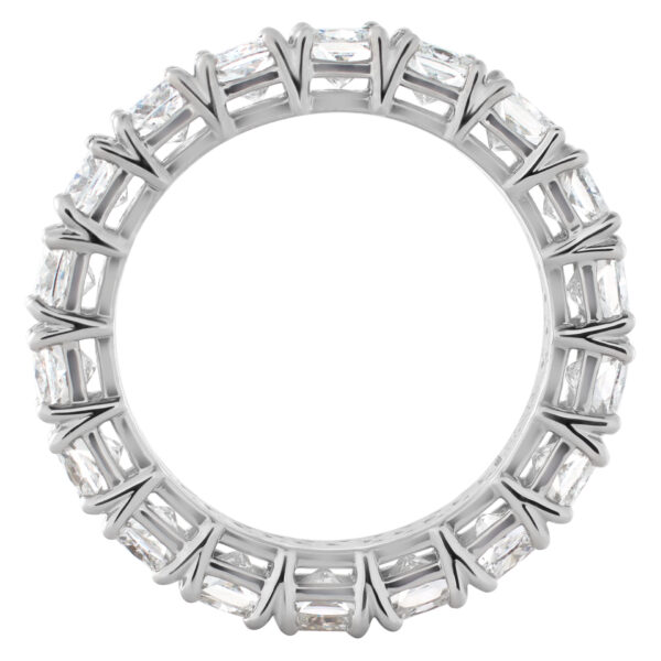 Diamond eternity band with 18 cushion cut diamonds 4.50 carats