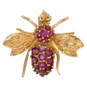 Ruby bee in 14k