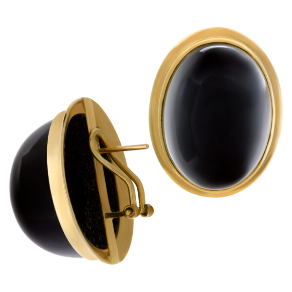 Large oval cabochon onyx earrings in 14k