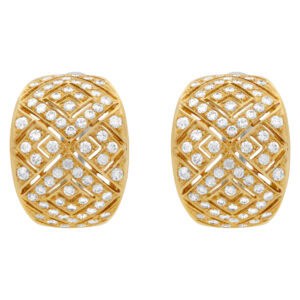 Diamond huggies earrings in 18k