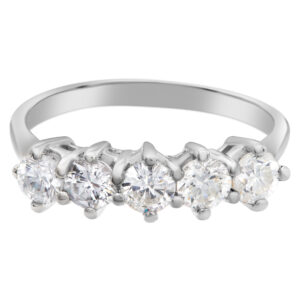 Diamond ring with approximately 1.15 carats in diamonds in 14k white gold