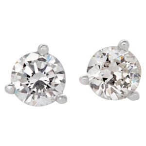 GIA certified diamond studs 0.28 carat (E color, VS2 clarity) and 0.26 carat (G color, VS2 clarity)