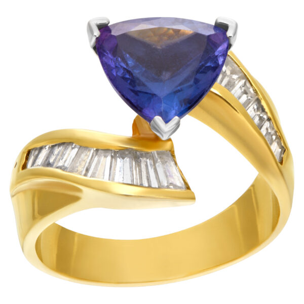 African Tanzanite and diamond ring in 18k