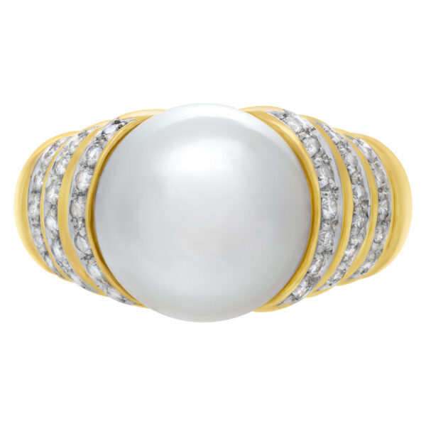 Pearl and diamond ring in 18k